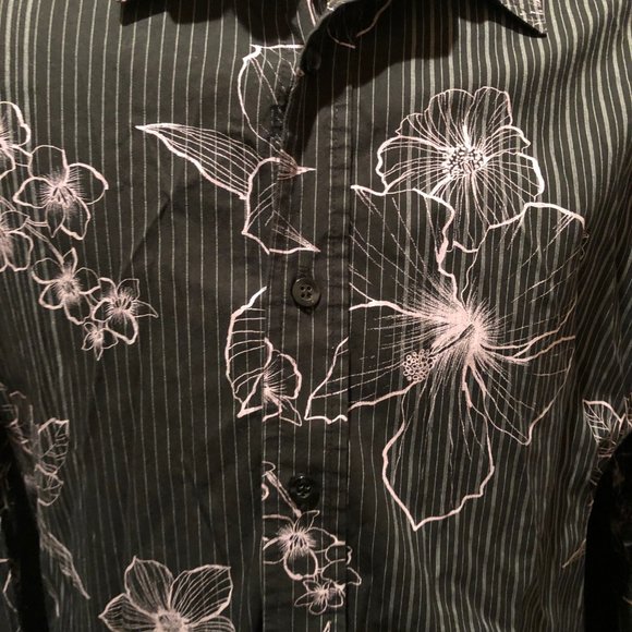 Greed Nordstroms Button Up Black and Pink Floral Design Mens Shirt Medium M - Picture 3 of 5